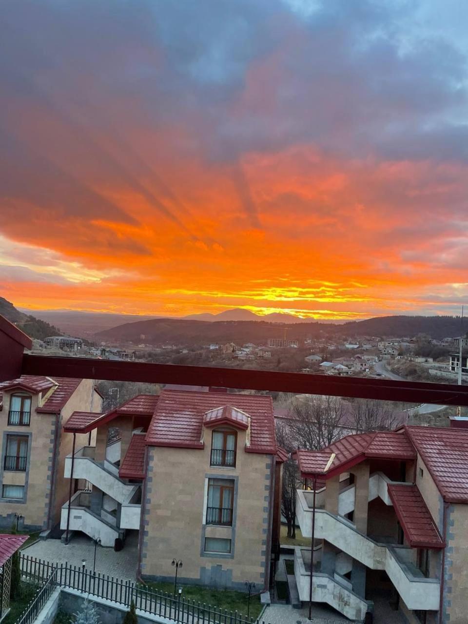 Marrone Hotel Tsaghkadzor Bagian luar foto